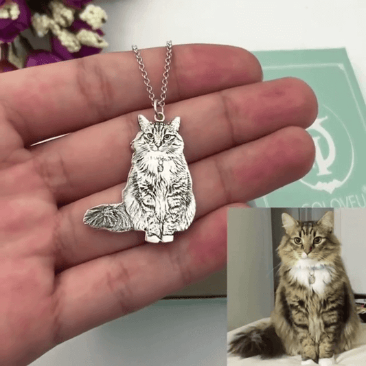 Personalised necklace with engraving