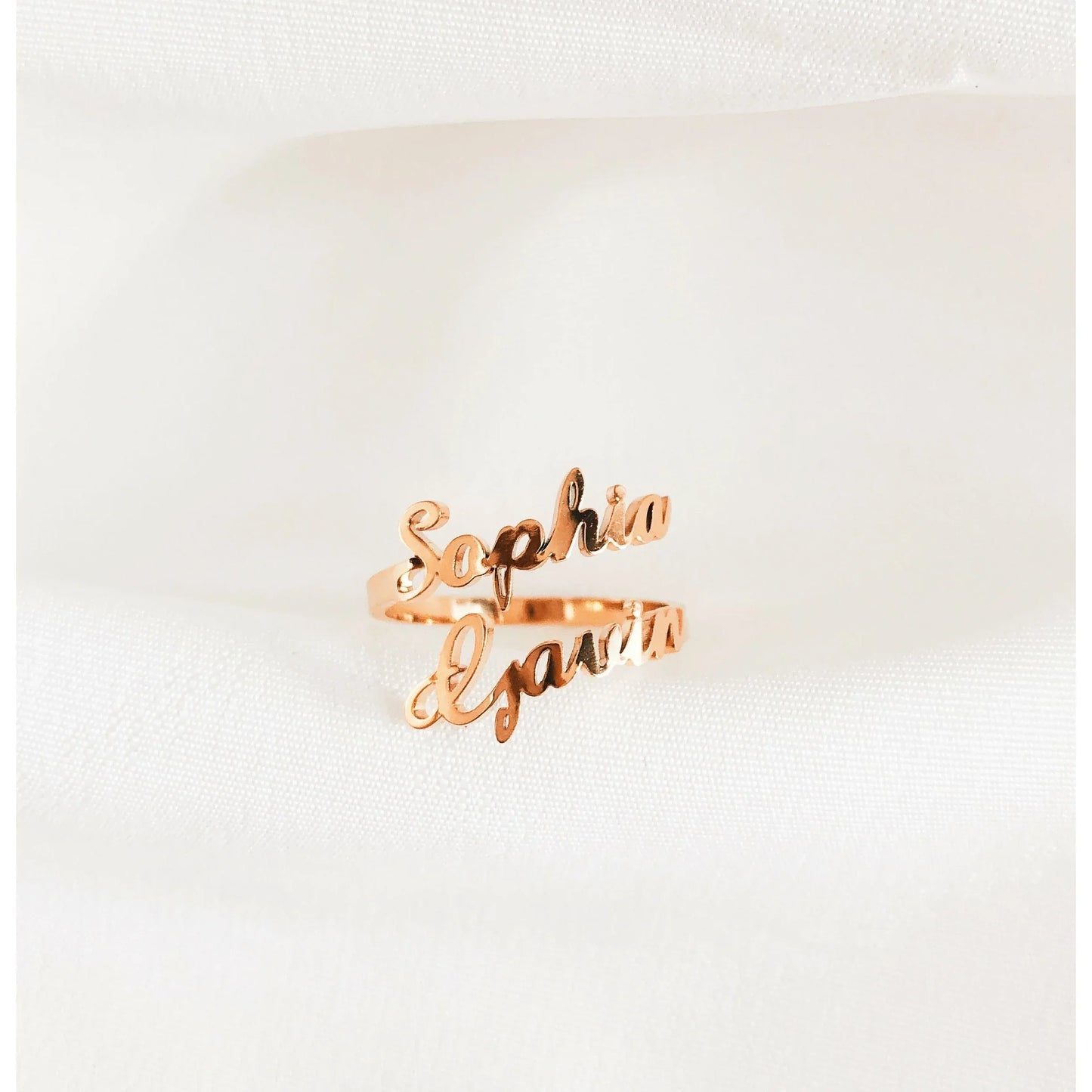 Custom ring with 2 names for couples/best friends