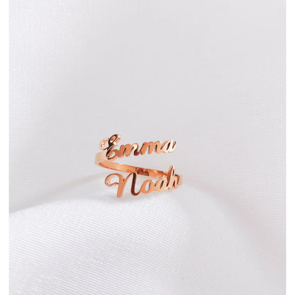 Custom ring with 2 names for couples/best friends